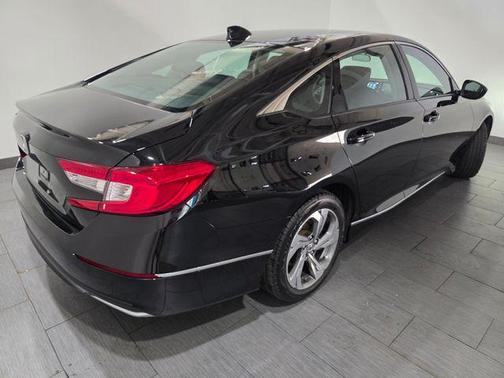 Crystal Black Pearl 2018 Honda Accord EX