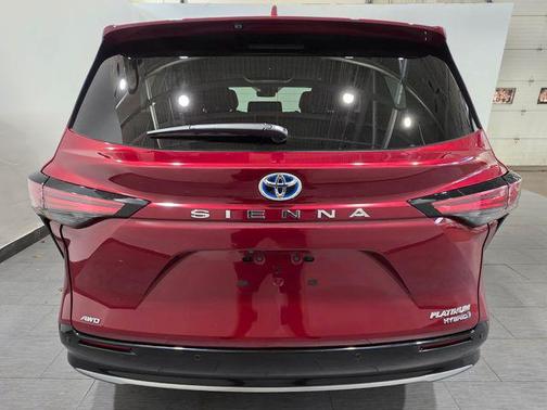 Ruby Flare Pearl 2023 Toyota Sienna Platinum 7 Passenger