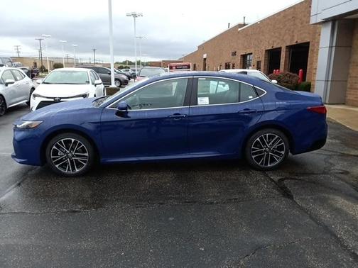 2025 Toyota Camry XLE