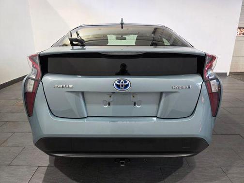 2016 Toyota Prius Two