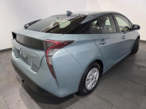 2016 Toyota Prius Two