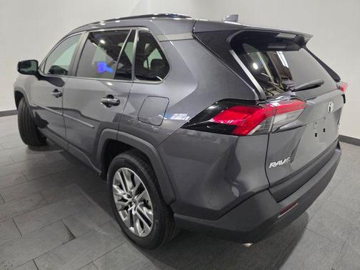 Magnetic Gray Metallic 2023 Toyota RAV4 XLE Premium