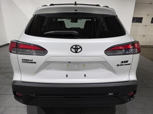 2025 Toyota Corolla Hybrid SE