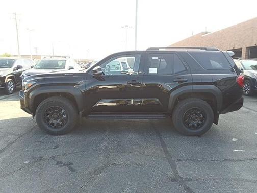 2025 Toyota 4Runner TRD Off Road