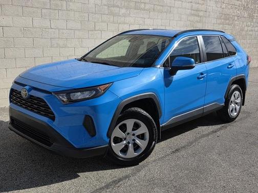 2019 Toyota RAV4 LE