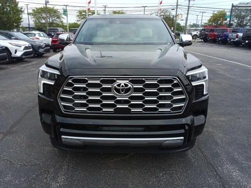 2025 Toyota Sequoia Base