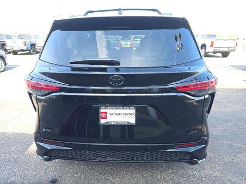 Midnight Black Metallic 2026 Toyota Sienna XSE 7 Passenger