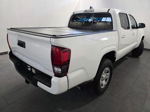 Ice Cap 2023 Toyota Tacoma SR