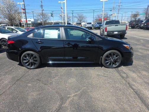 Black 2026 Toyota Corolla SE
