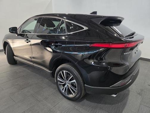 2023 Toyota Venza LE