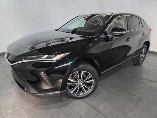 2023 Toyota Venza LE