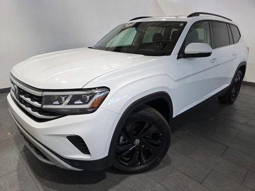 2022 Volkswagen Atlas 3.6L SE w/Technology