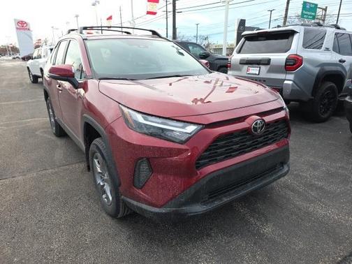 2025 Toyota RAV4 XLE