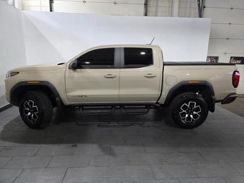 2024 GMC Canyon AT4X
