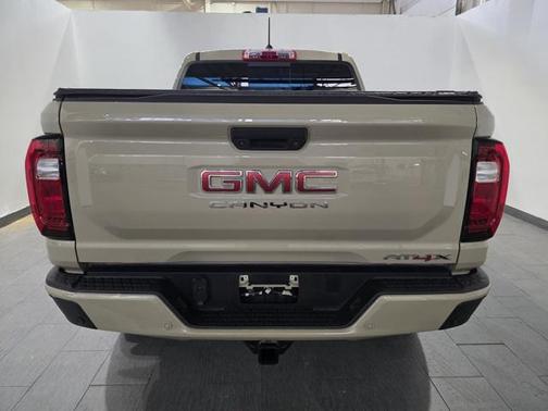 2024 GMC Canyon AT4X