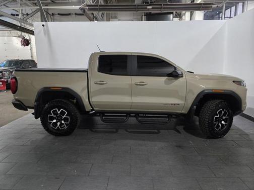 2024 GMC Canyon AT4X