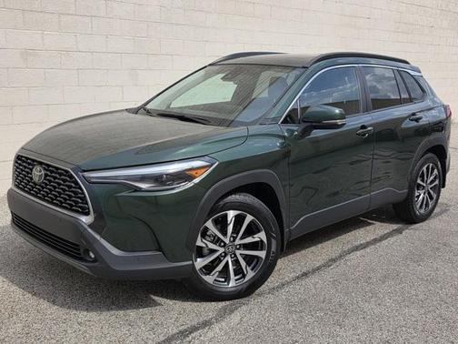 2022 Toyota Corolla Cross XLE