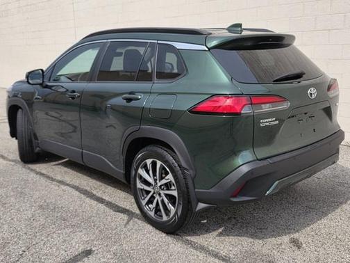 2022 Toyota Corolla Cross XLE