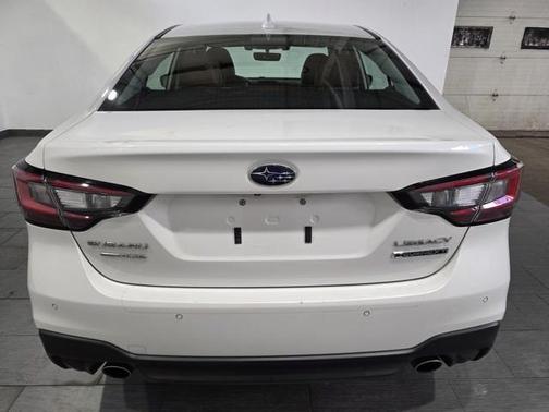 2021 Subaru Legacy Touring XT