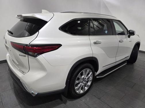 2021 Toyota Highlander Hybrid Limited