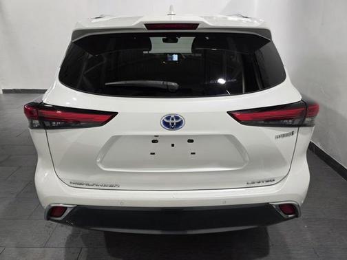 2021 Toyota Highlander Hybrid Limited