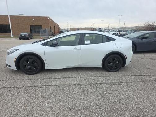 2026 Toyota Prius LE