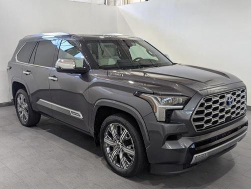 2023 Toyota Sequoia Base