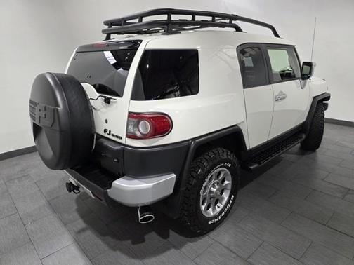 2012 Toyota FJ Cruiser Base