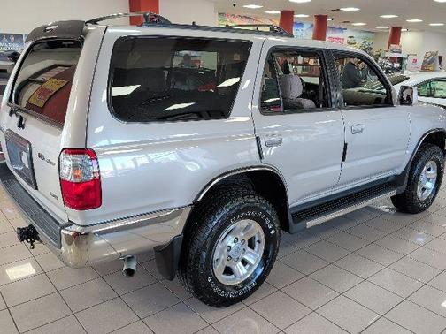 Desert Dune Metallic 1999 Toyota 4Runner SR5