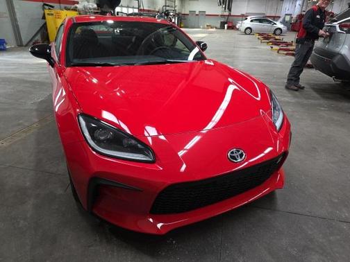 2026 Toyota GR86 Premium