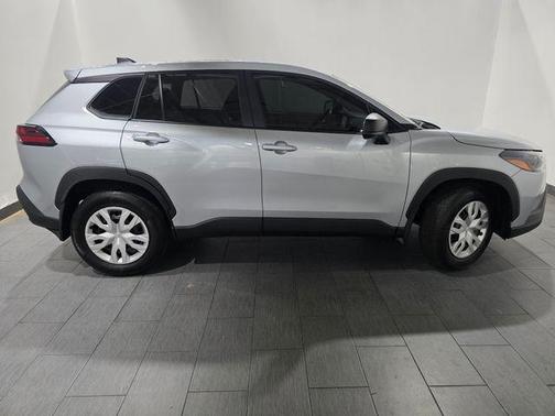 Sonic Silver 2026 Toyota Corolla Cross L