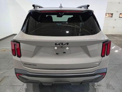 2025 Kia Sorento SX