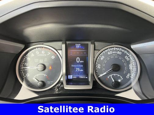 2016 Toyota Tacoma SR5