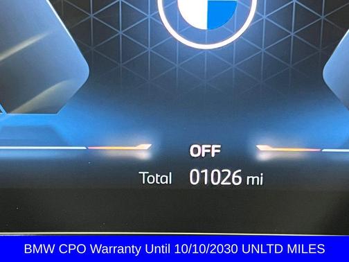 Mineral White Metallic 2026 BMW 530 530i xDrive