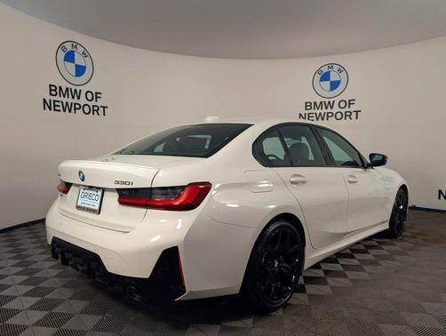 2026 BMW 330 i xDrive