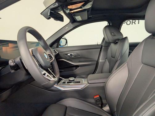 2026 BMW 330 i xDrive