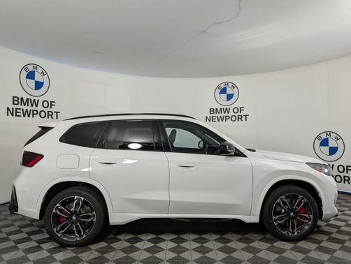 Alpine White 2026 BMW X1 M35i
