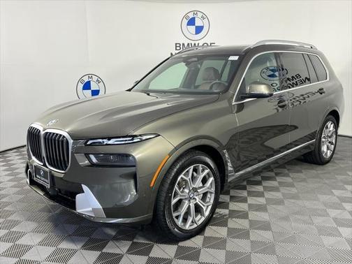 2025 BMW X7 xDrive40i