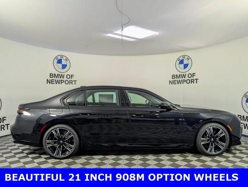 2025 BMW i7 xDrive60