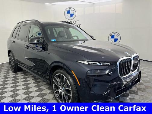 2025 BMW X7 M60i