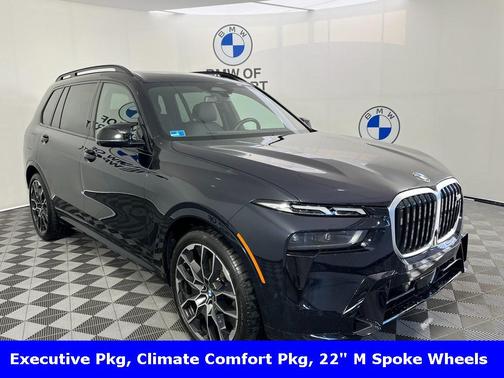 2025 BMW X7 M60i