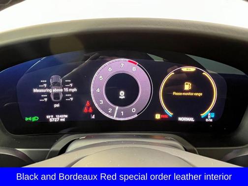 2025 Porsche 911 Carrera