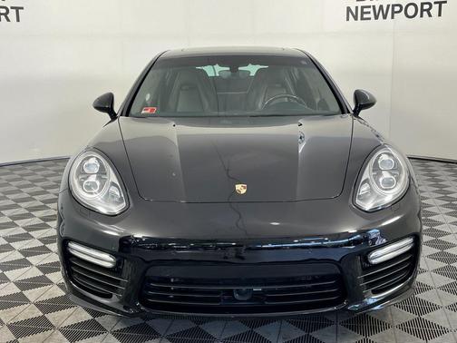 2015 Porsche Panamera Turbo