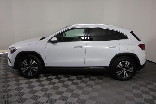 Polar White 2024 Mercedes-Benz GLA 250 4MATIC