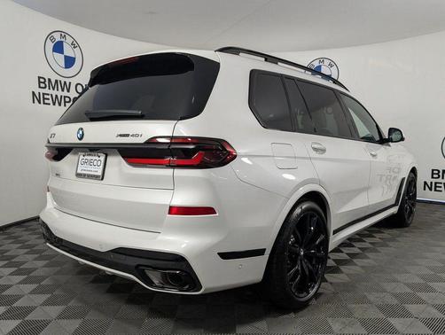 2026 BMW X7 xDrive40i