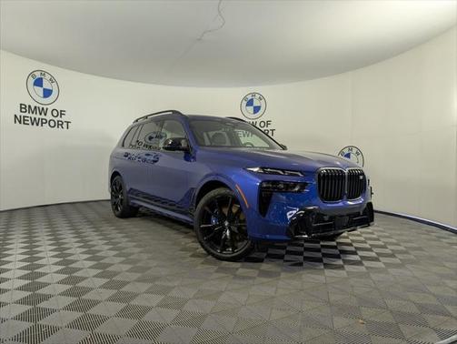 2025 BMW X7 M60i