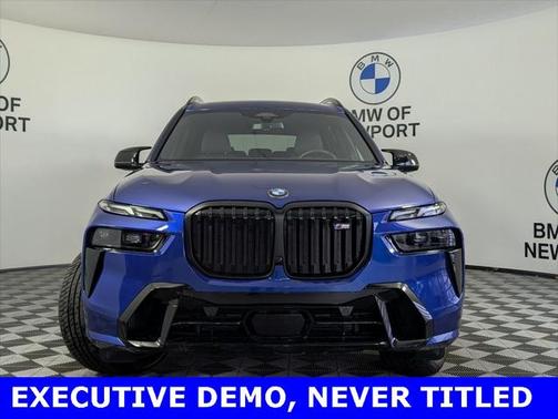 2025 BMW X7 M60i