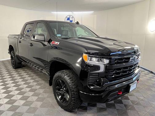 Black 2022 Chevrolet Silverado 1500 LT Trail Boss