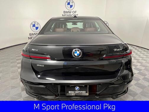 2025 BMW 740 740i xDrive