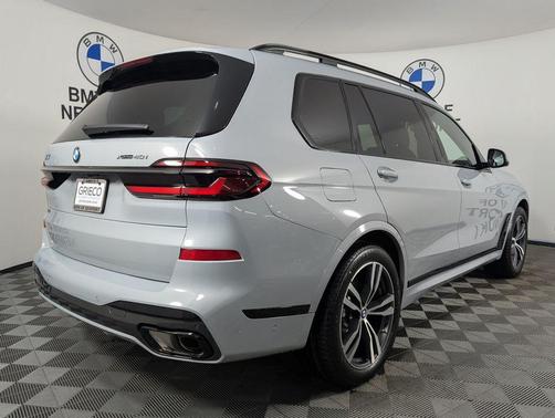 2026 BMW X7 xDrive40i